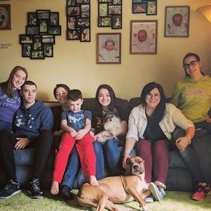 Meet your Posher, Emma